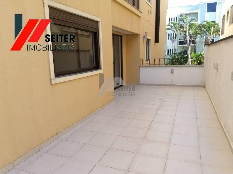 Apartamento com 2 dormitórios na Trindade em Florianópolis