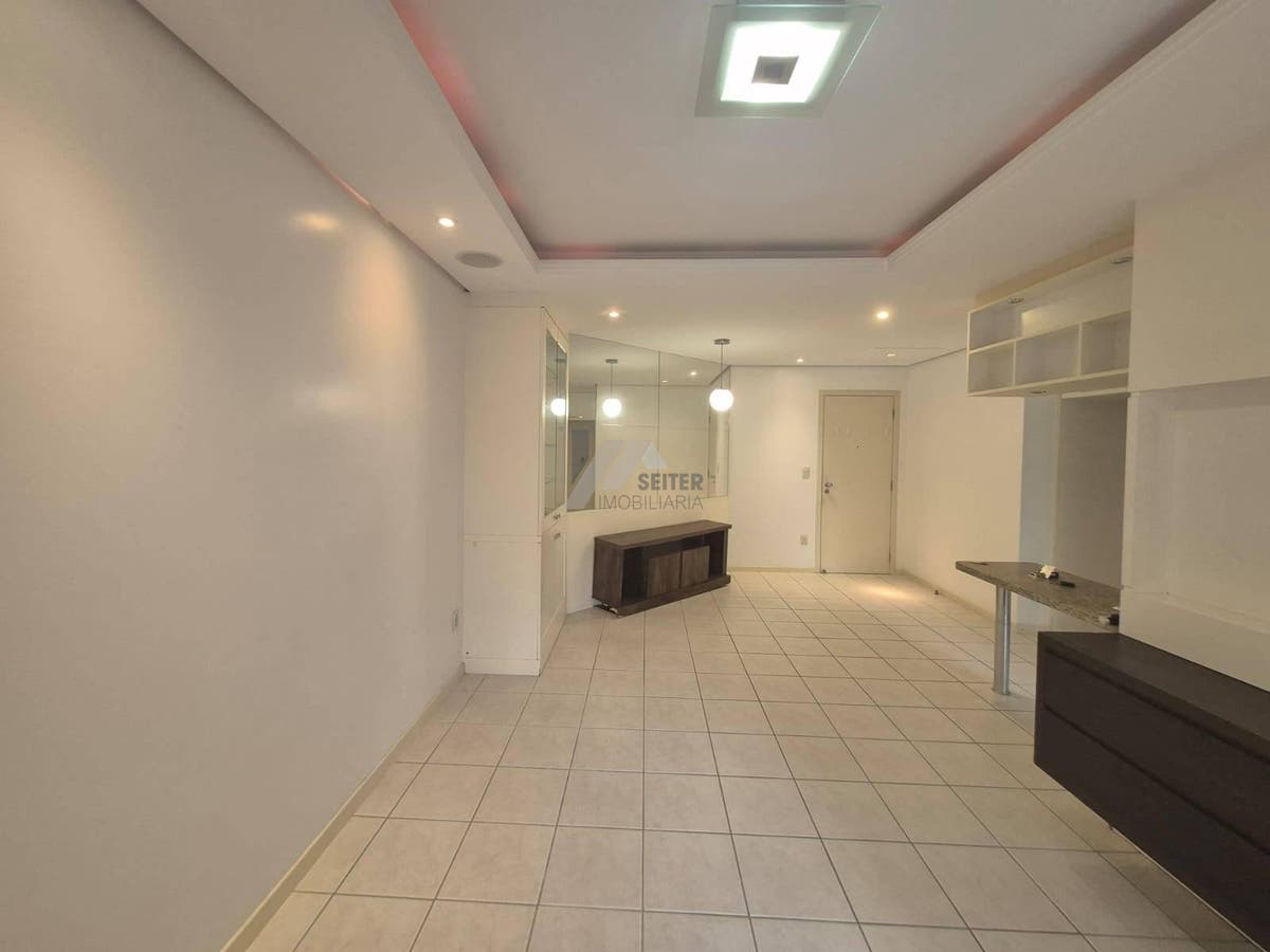 Apartamento de 2 Dormitorios aluguel Itacorubi Mobiliado