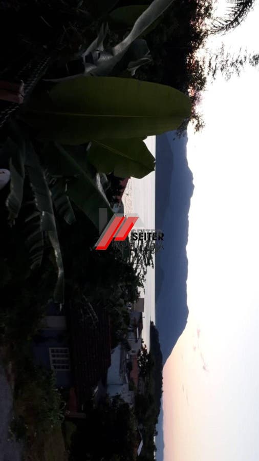 Casa a venda em Ribeirão da Ilha