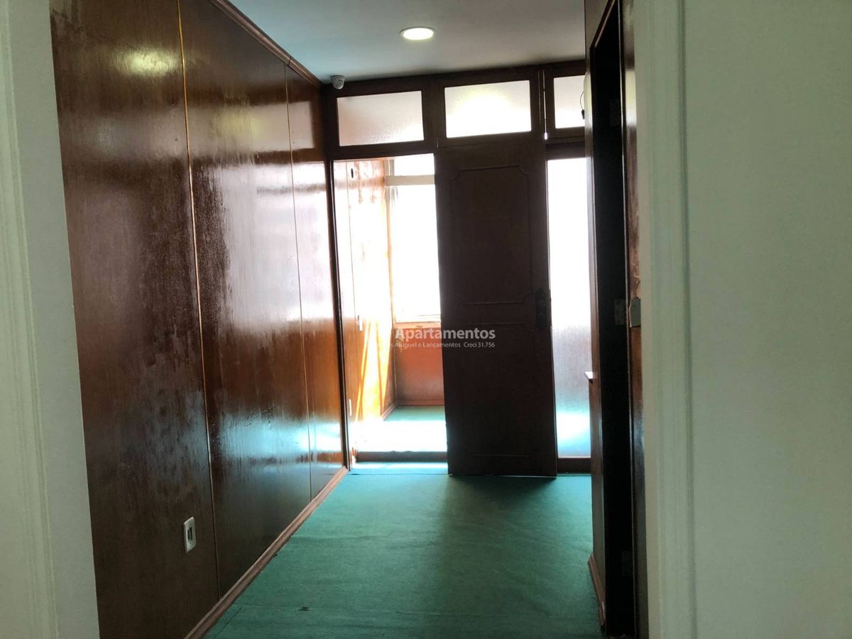 2 Salas Comerciais 25m² Centro Rio de Janeiro - Piso Carpete Verde