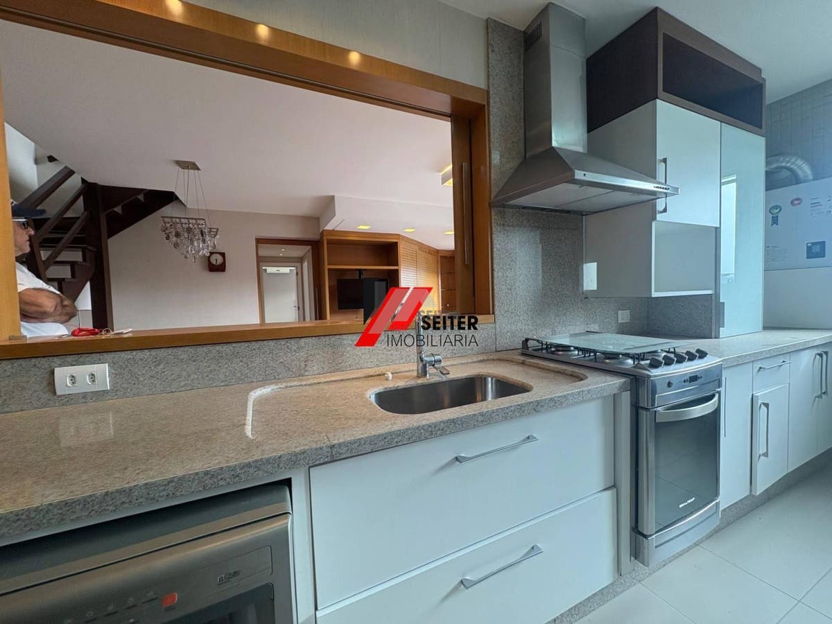 Cobertura duplex a venda Córrego grande florianópolis