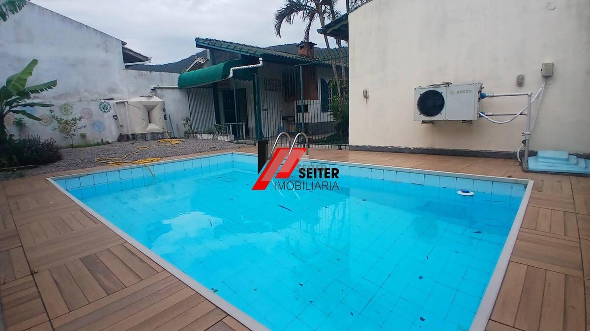 Casa a venda no itacorubi Florianópolis