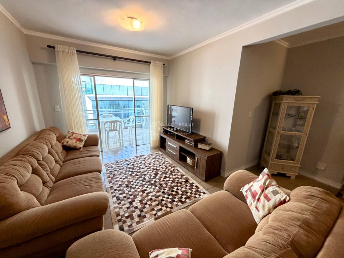 Temporada Ed. Aconcágua: 3 quartos // quadra mar // ar condicionado - Apartamento em Centro, Balneário Camboriú - para temporada - IMOBILIÁRIA GUILHERME LTDA