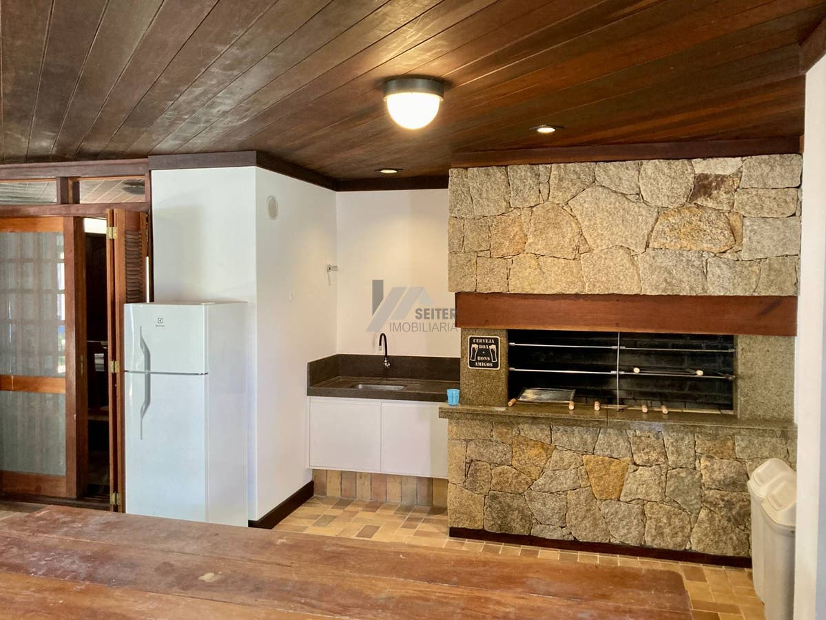 Casa em Jurerê Internacional 315m2