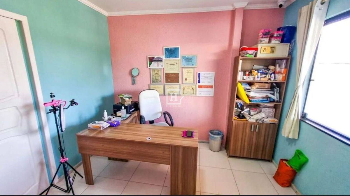 Casa com 6 quartos à Venda, Zona de Expansão (Robalo) - Aracaju