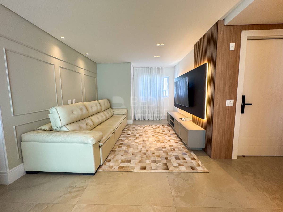 Apartamento de 3 quartos, 129m² no bairro Centro, em Balneário Camboriú | Eu Corretor