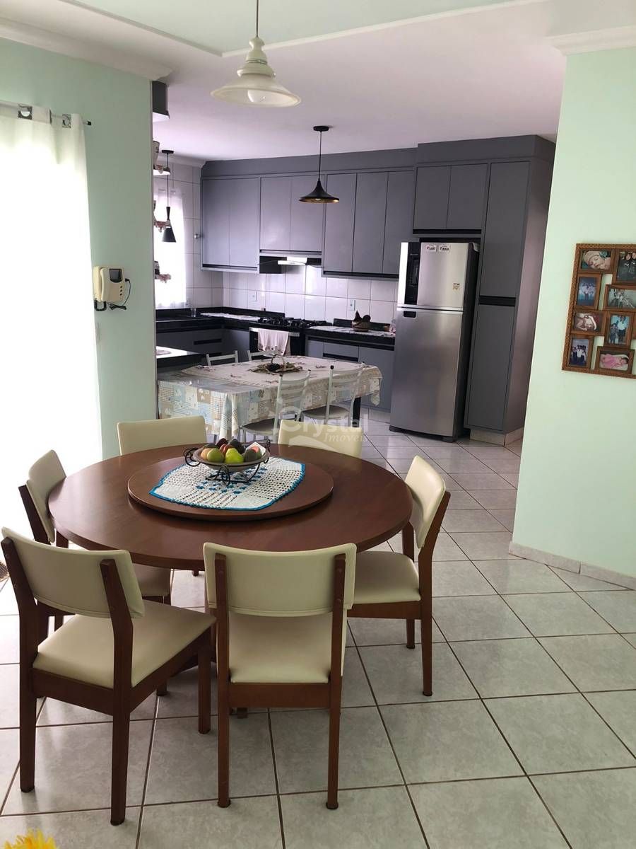 Casa Mobiliada para Alugar com 3 Suítes e Edícula Completa nos Fundos em Residencial Village - Avaré. Foto 2