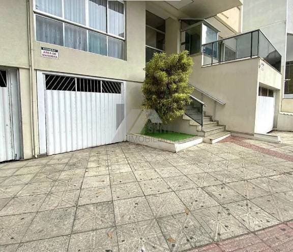Apartamento a venda na av Othon Gama D'eça