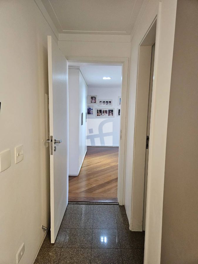 Apartamento com 4 quartos, Campo Belo - São Paulo