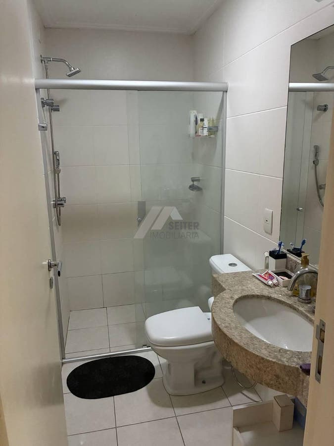 Apartamento com 2 quartos, Centro - Florianópolis