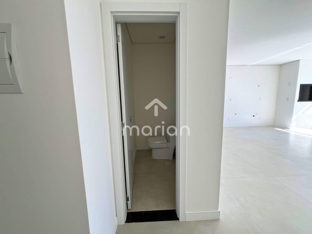 Apartamento com 2 quartos, Itacolomi - Balneário Piçarras