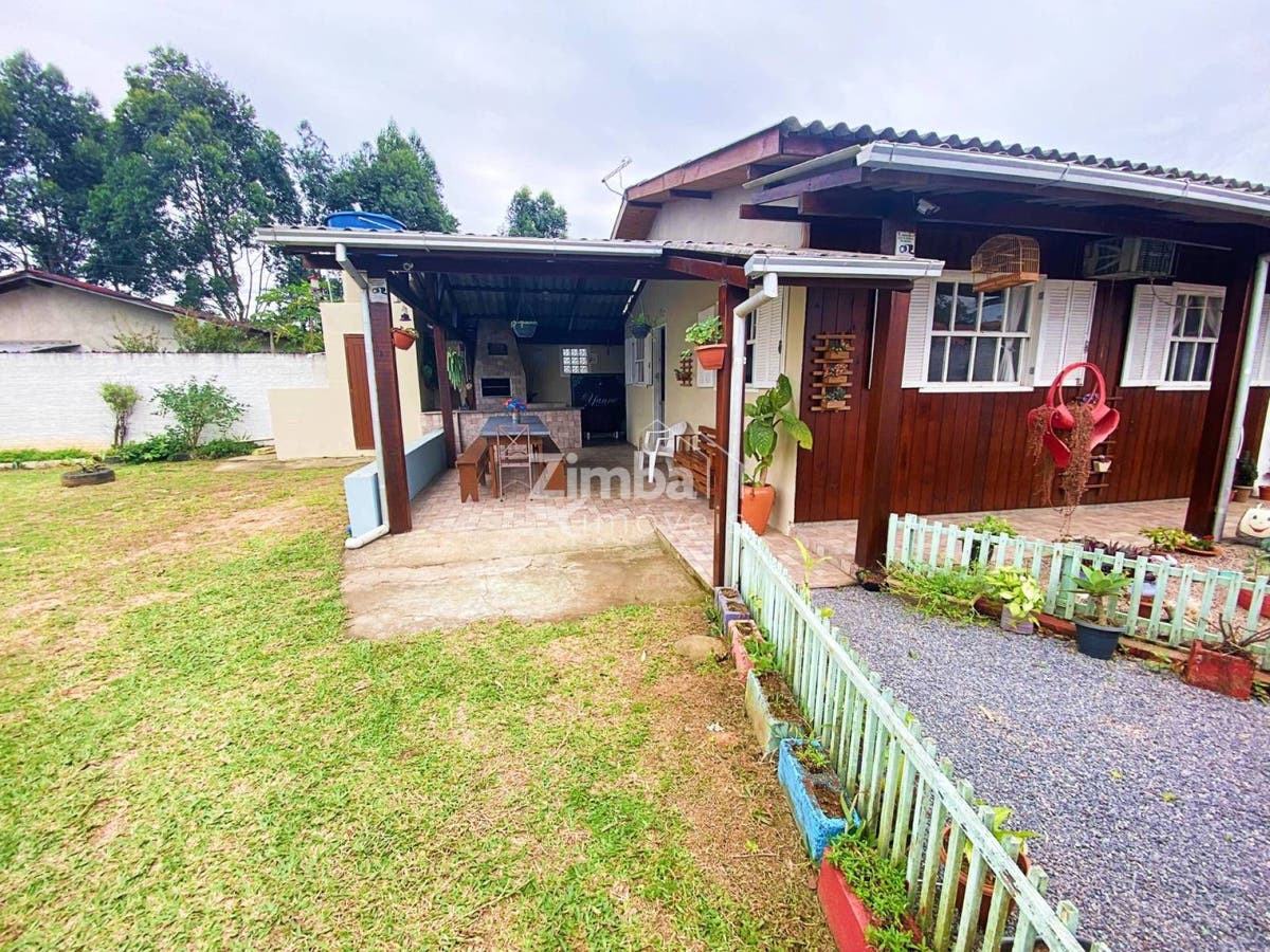 Casa de 4 quartos, 140m² no bairro Guaiuba, em Imbituba | Eu Corretor