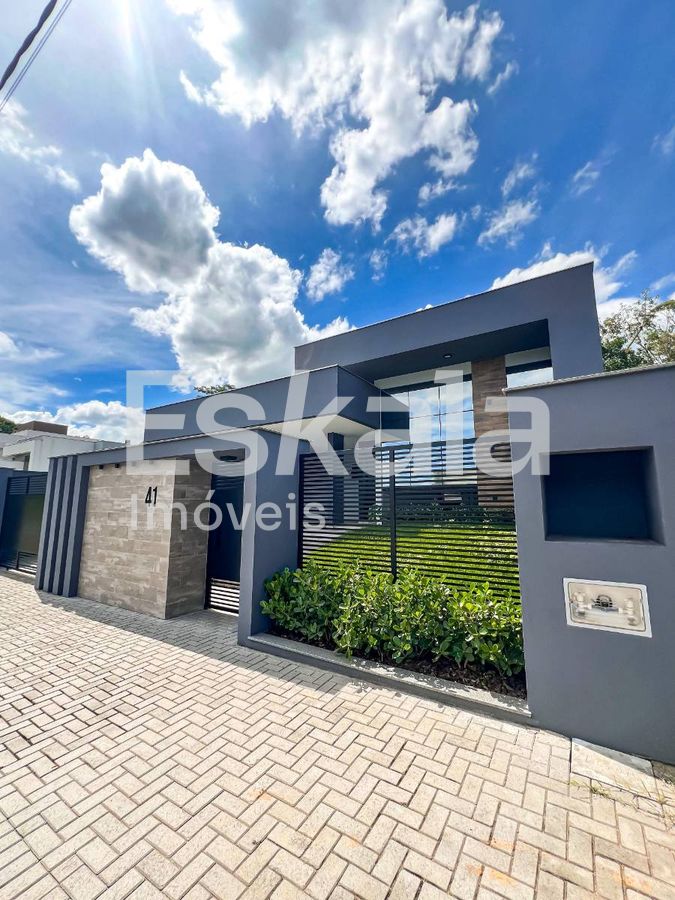 Casa Residencial Com 01 Suíte Com closet + 02 Quartos Barra do Rio Cerro - Jaraguá do Sul