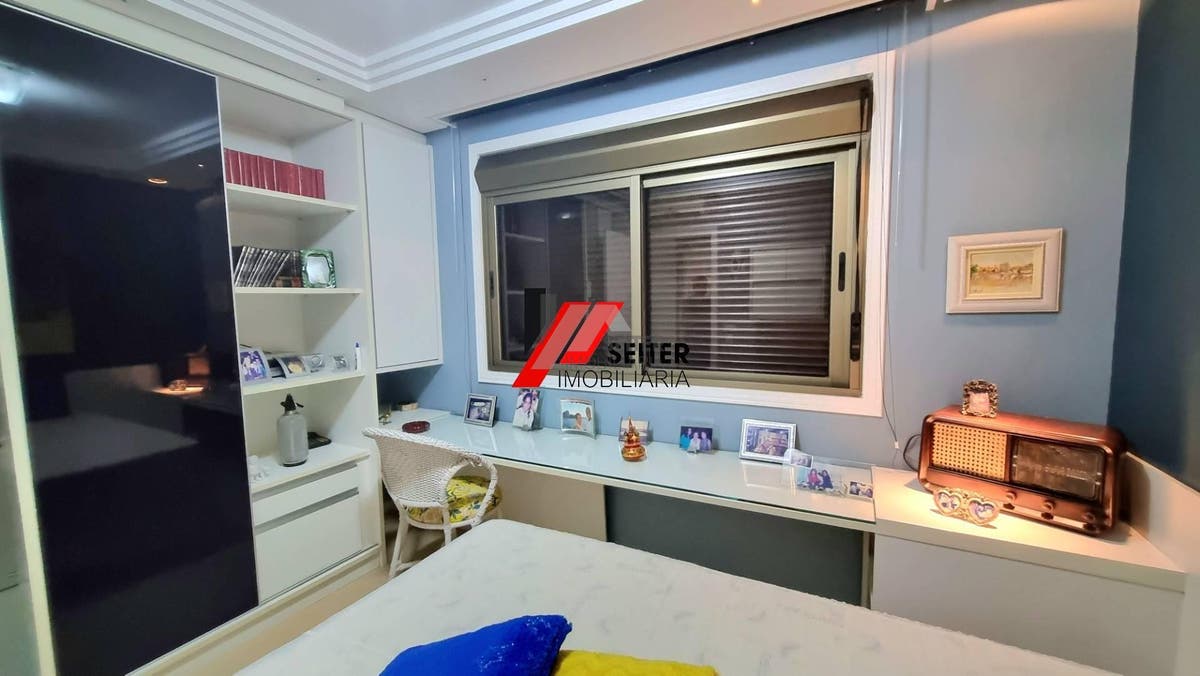 Apartamento à venda Beira Mar Agronômica Florianópolis
