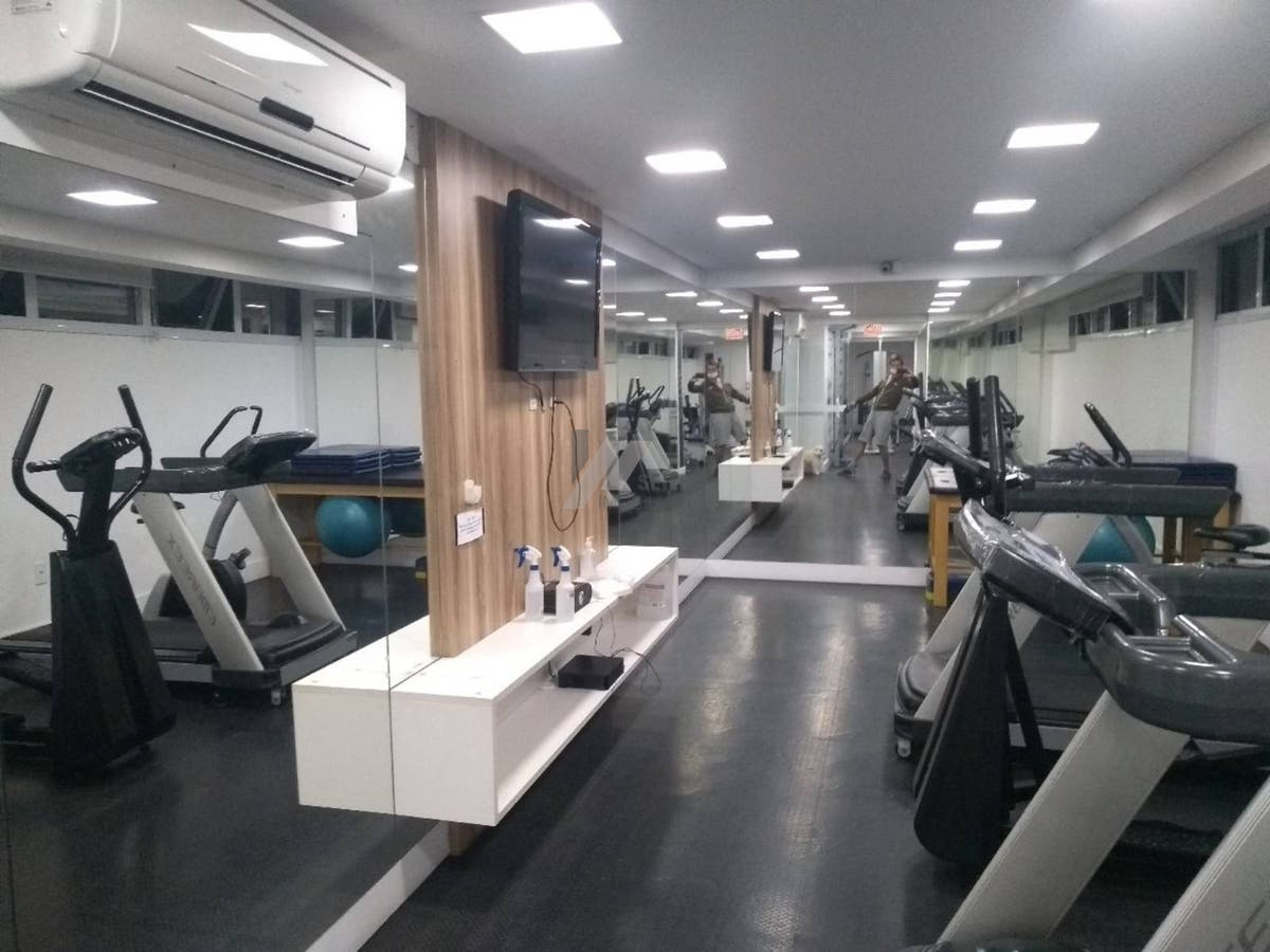 Cobertura 3 suites alugar Trindade florianopolis