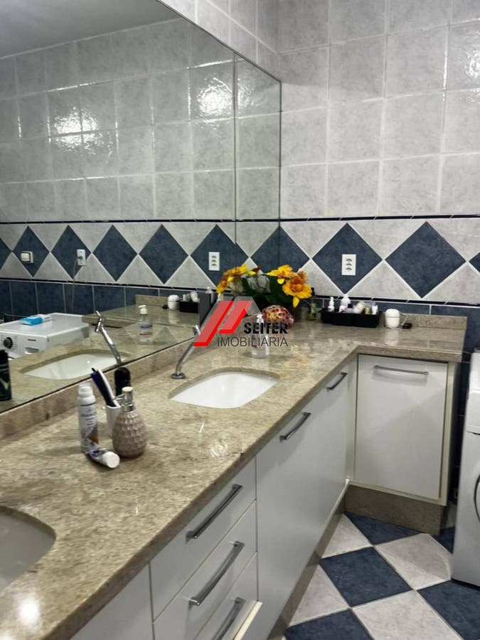 Casa a venda agronômica Florianópolis