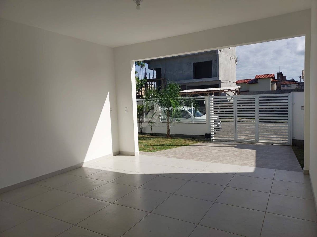 Casa a venda no Carianos Florianopolis