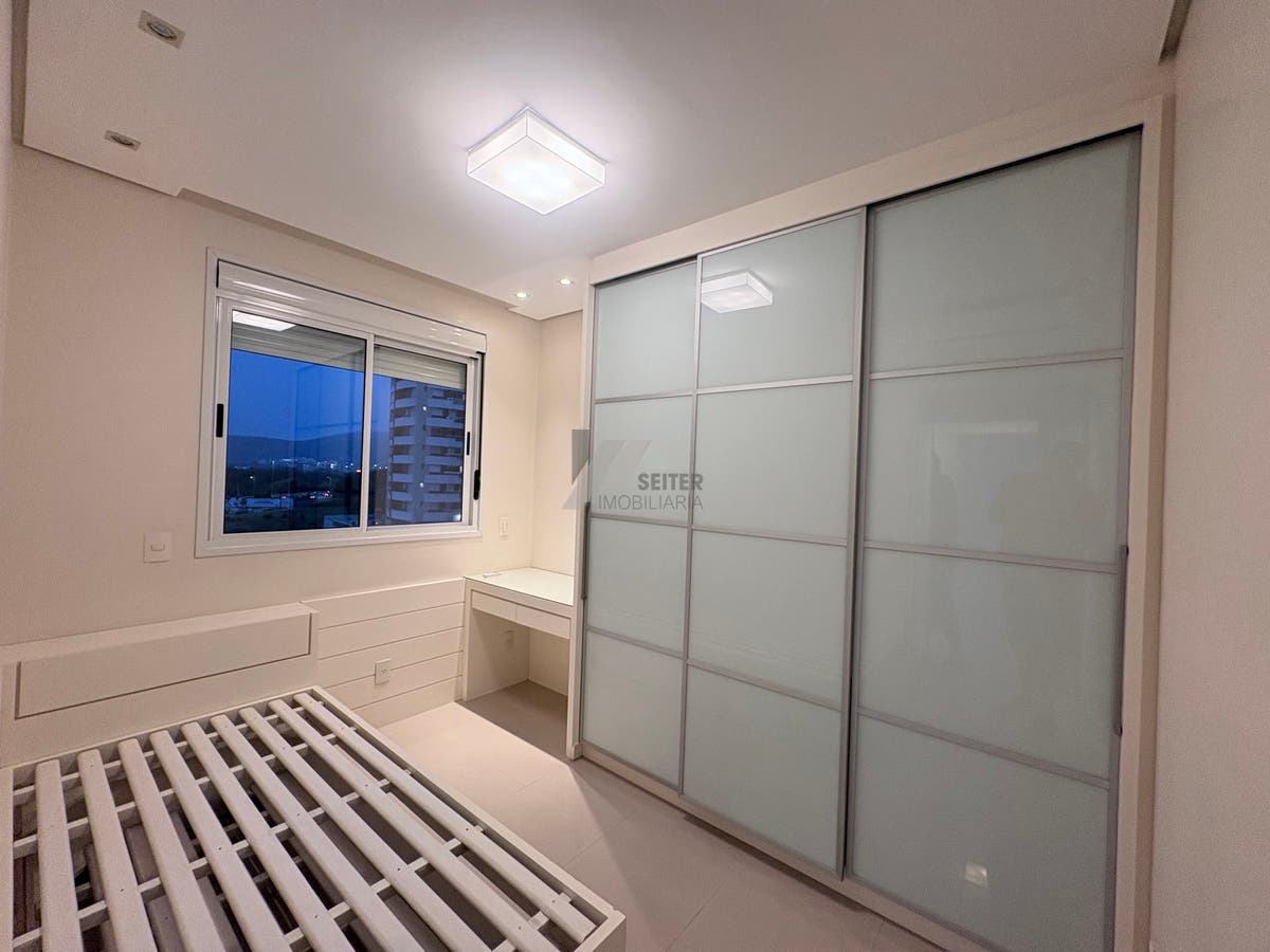 Apartamento 3 Dormitórios com Suite Venda Trindade Florianópolis