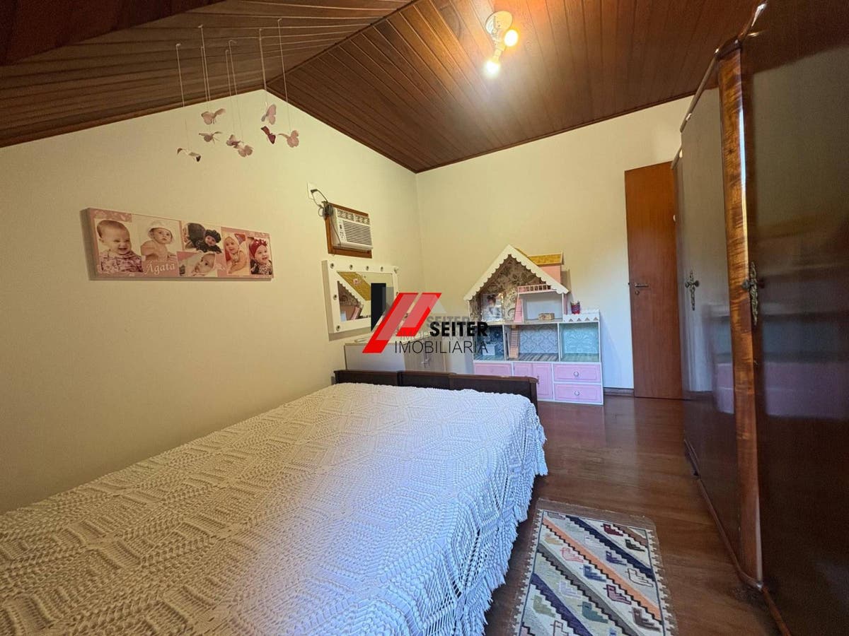 Casa a venda no João paulo próximo ao floripa shopping