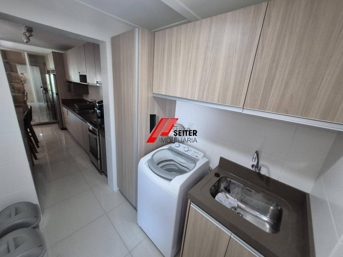 Apartamento de 2 quartos para alugar na Agronômica florianópolis