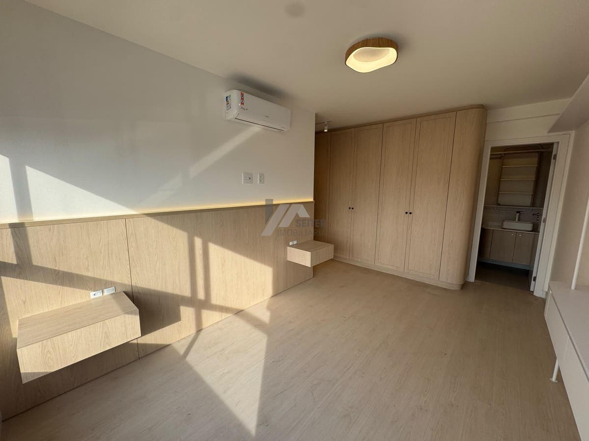 Apartamento 2 dormitórios no João Paulo