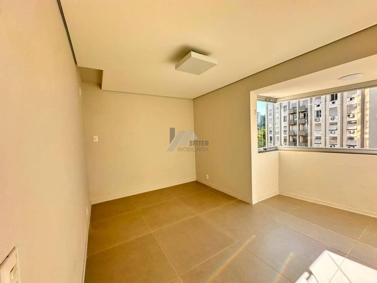 Apartamento a venda com 2 quartos Centro Florianópolis