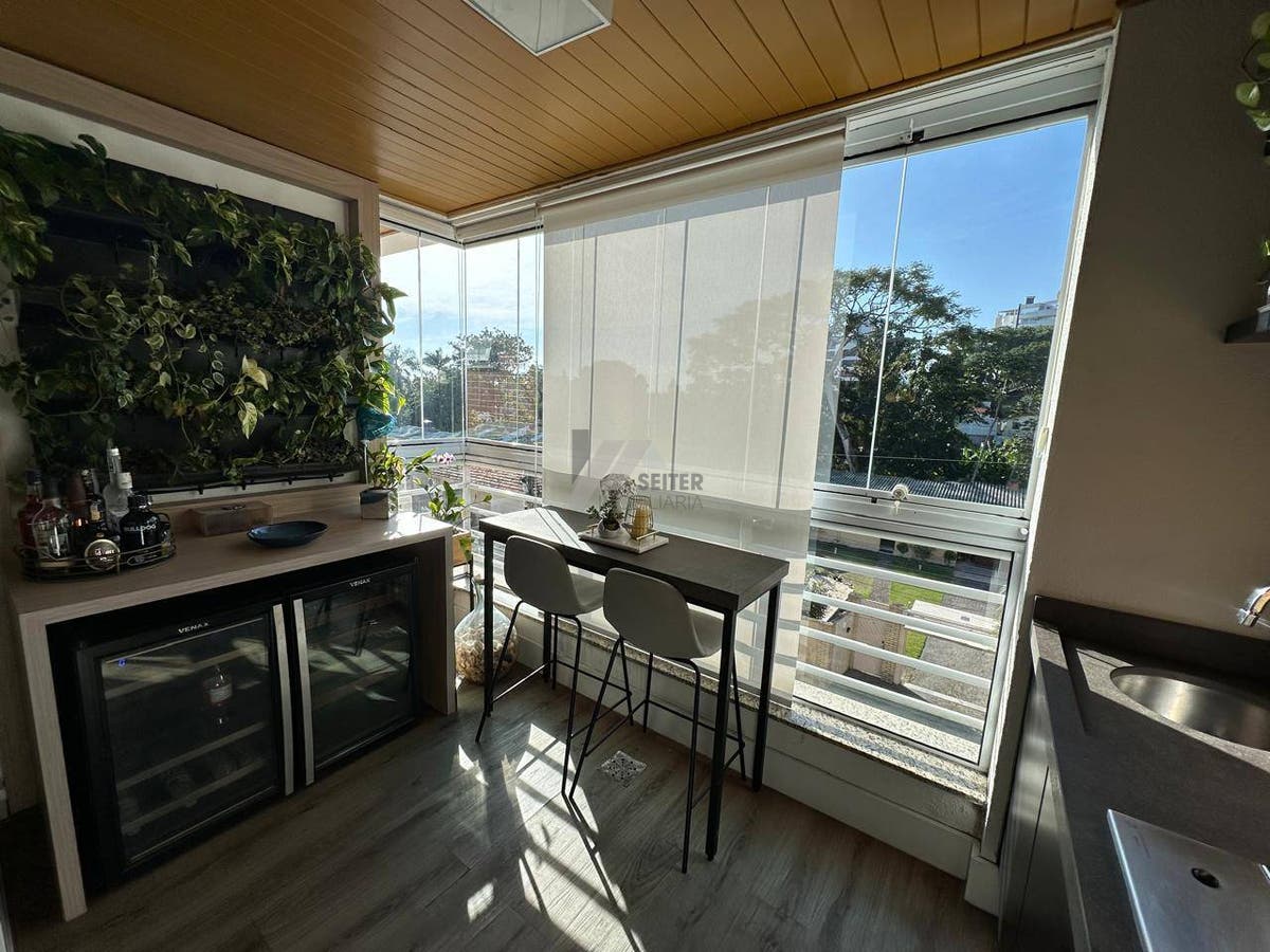 Apartamento de 3 dormitorios sendo 2 suites a venda Joao Paulo