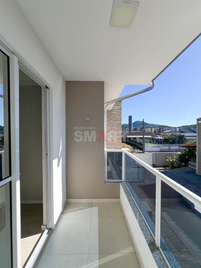 Geminado Duplex Suíte + 1 no Jaraguá 99