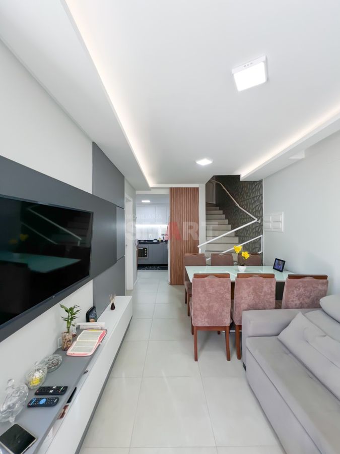 Geminado Duplex Suíte + 1 no Jaraguá 99