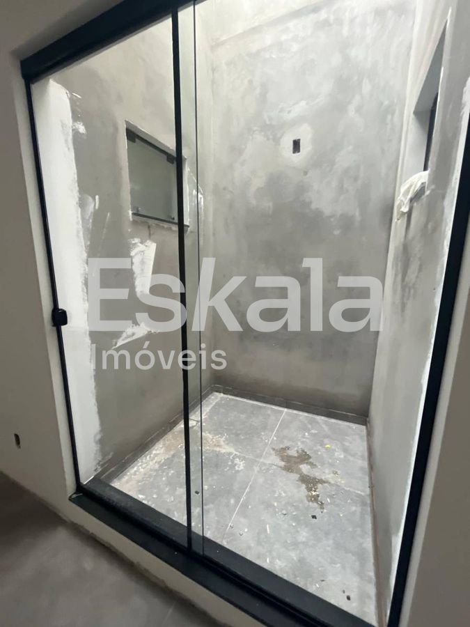 Casa geminada à venda com 01 suíte + 01 quarto Bairro Jaraguá 99