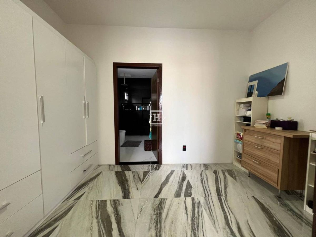 Casa, 5 quartos, 300 m² - Foto 13