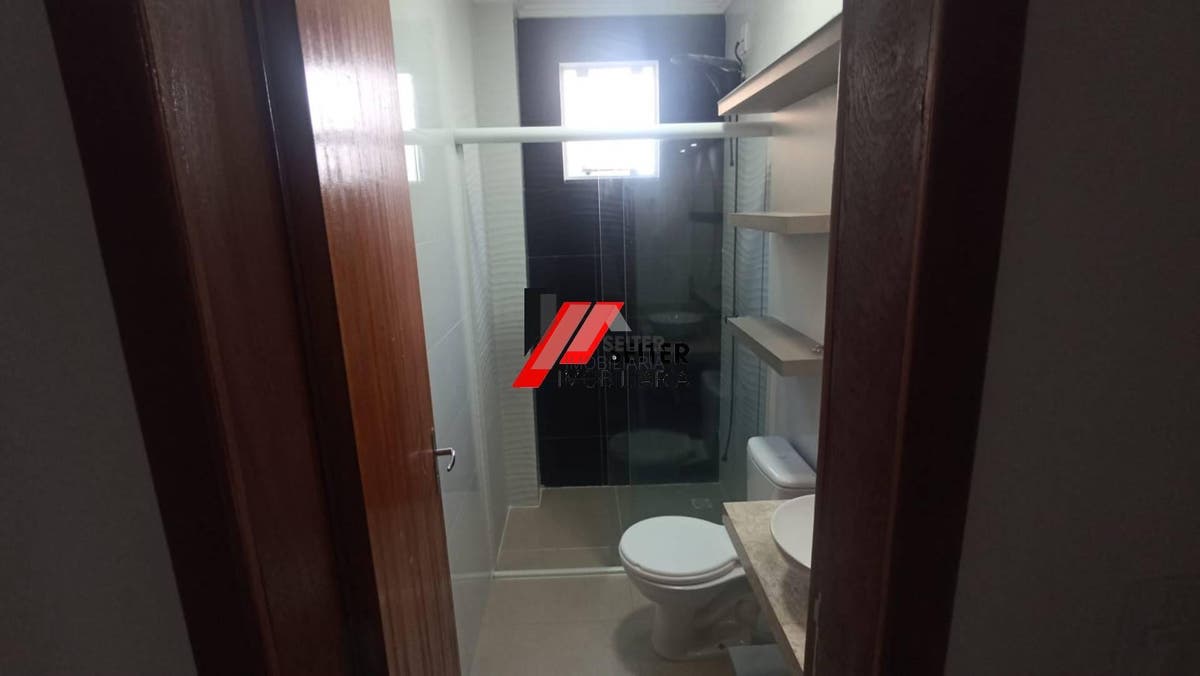 Apartamento à venda com 2 dormitórios no Campeche Florianópolis