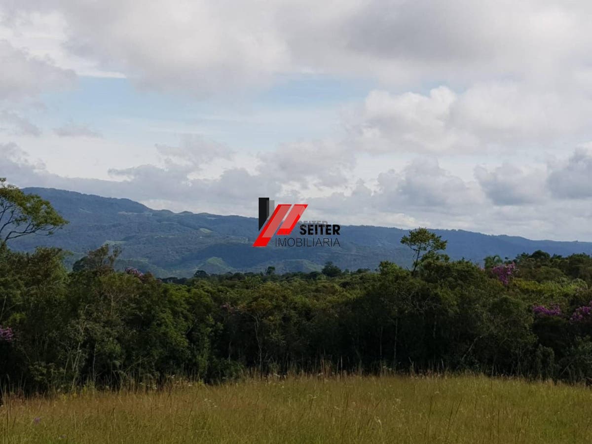Terreno à venda em condomínio rural na cidade de Rancho Queimado