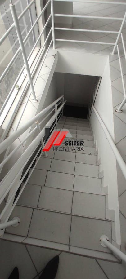 Loja /sala comercial no estreito para venda