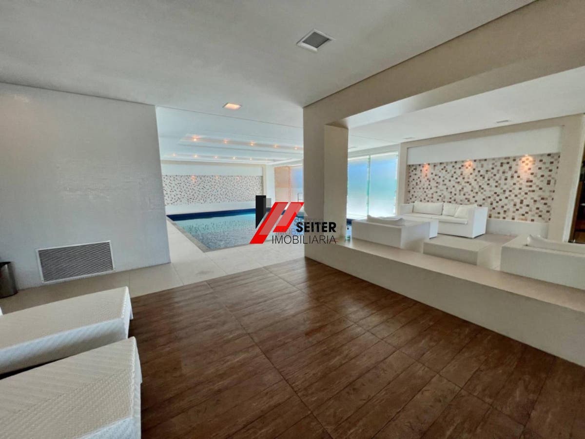 Apartamento à venda em Trindade Florianópolis