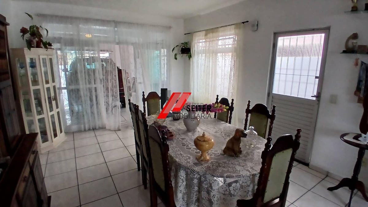 Casa à venda na trindade florianópolis