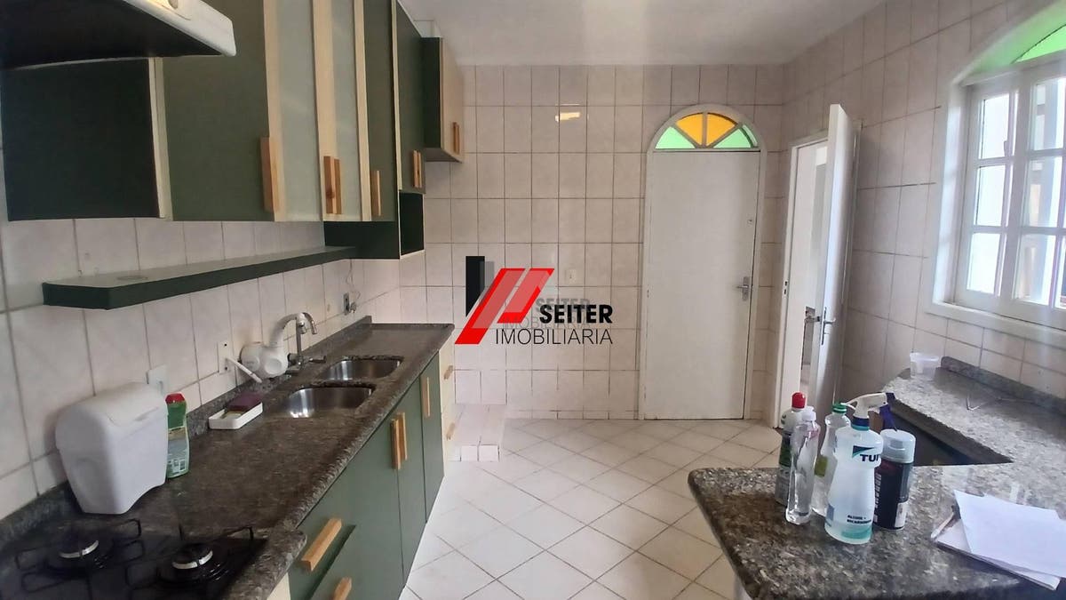 Casa a venda no itacorubi Florianópolis