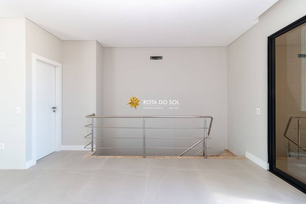 Leme Residence Cobertura Duplex 4 Suítes Vista Mar Praia Bombas Bombinhas SC - 12