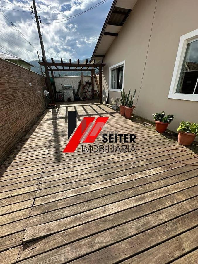 Casa 2 dormitórios com suite venda Rio Vermelho Florianopolis