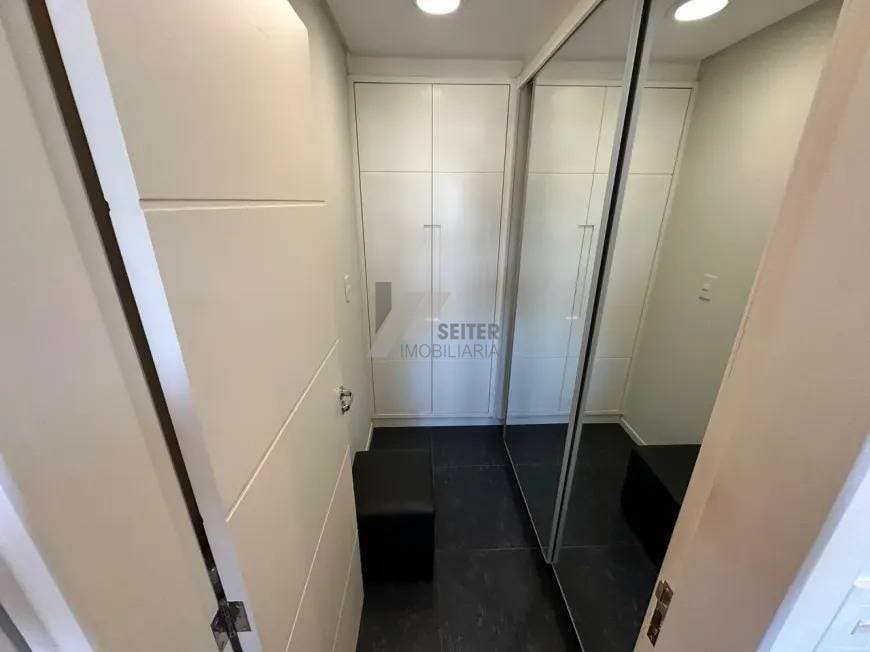 Residencial › Apartamento, 3, para Venda no Carvoeira- Florianópolis