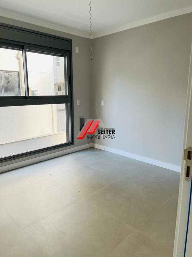 Apartamento exclusivo à venda no coração de Florianópolis