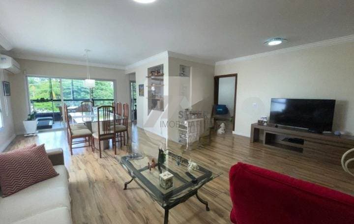 Apartamento com 3 quartos e 2 vagas em Itacorubi, Florianópolis