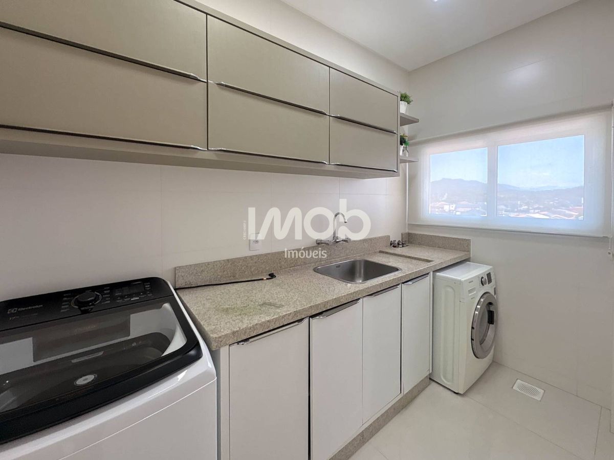 Casa, 3 quartos, 250 m² - Foto 27