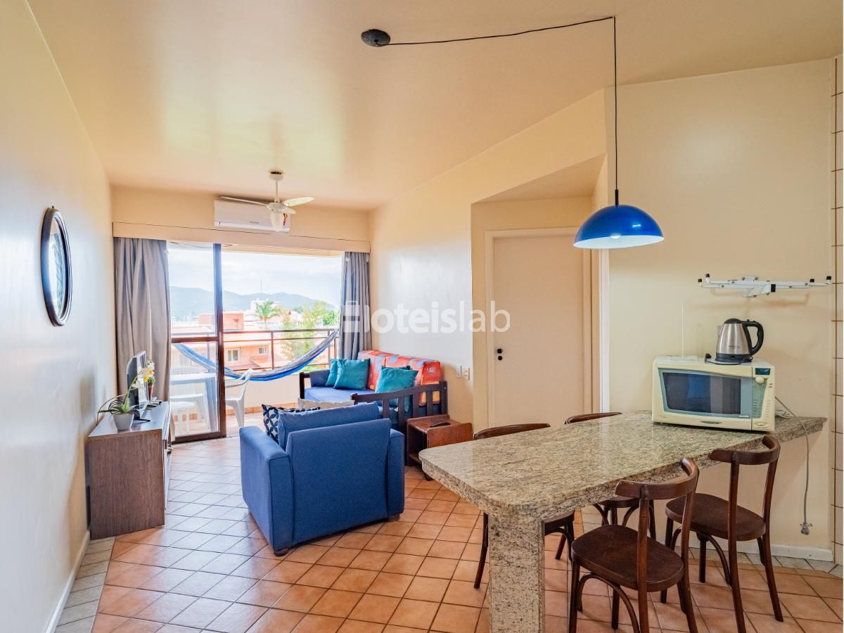 Apartamento de um quarto com vista para o mar