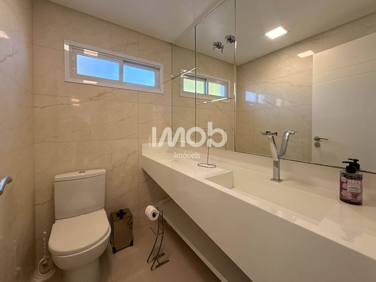 Casa, 3 quartos, 250 m² - Foto 26