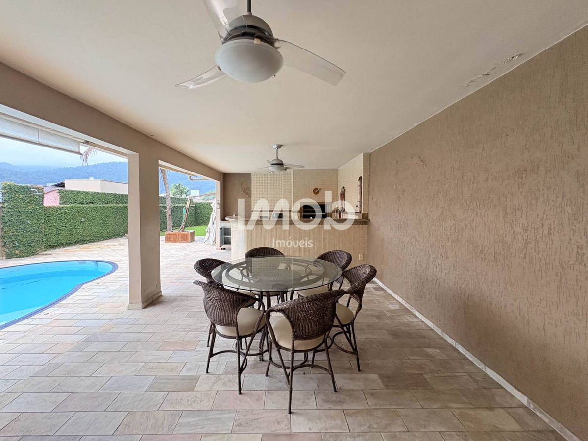 Casa, 3 quartos, 250 m² - Foto 16