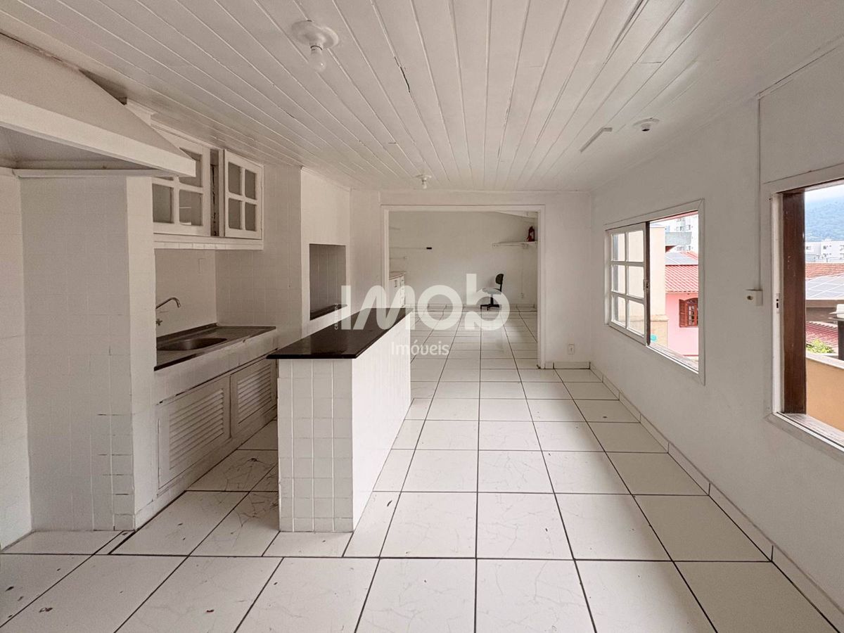 Casa, 3 quartos, 250 m² - Foto 10