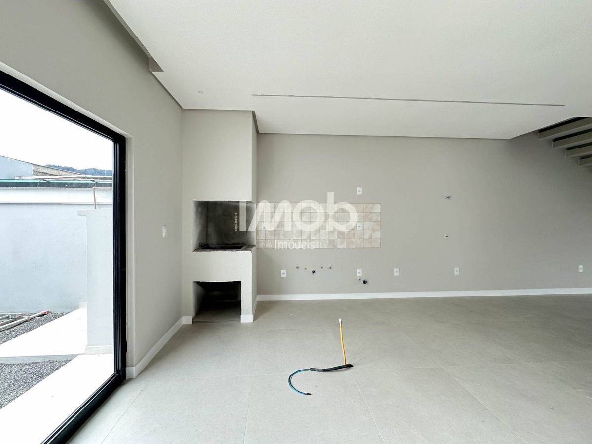 Casa, 3 quartos, 136 m² - Foto 4