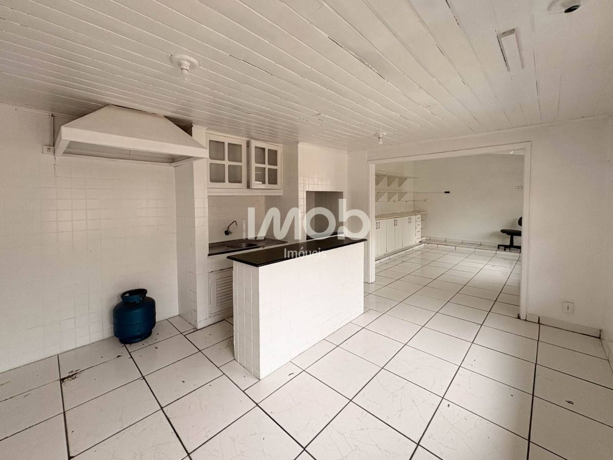 Casa, 3 quartos, 250 m² - Foto 9
