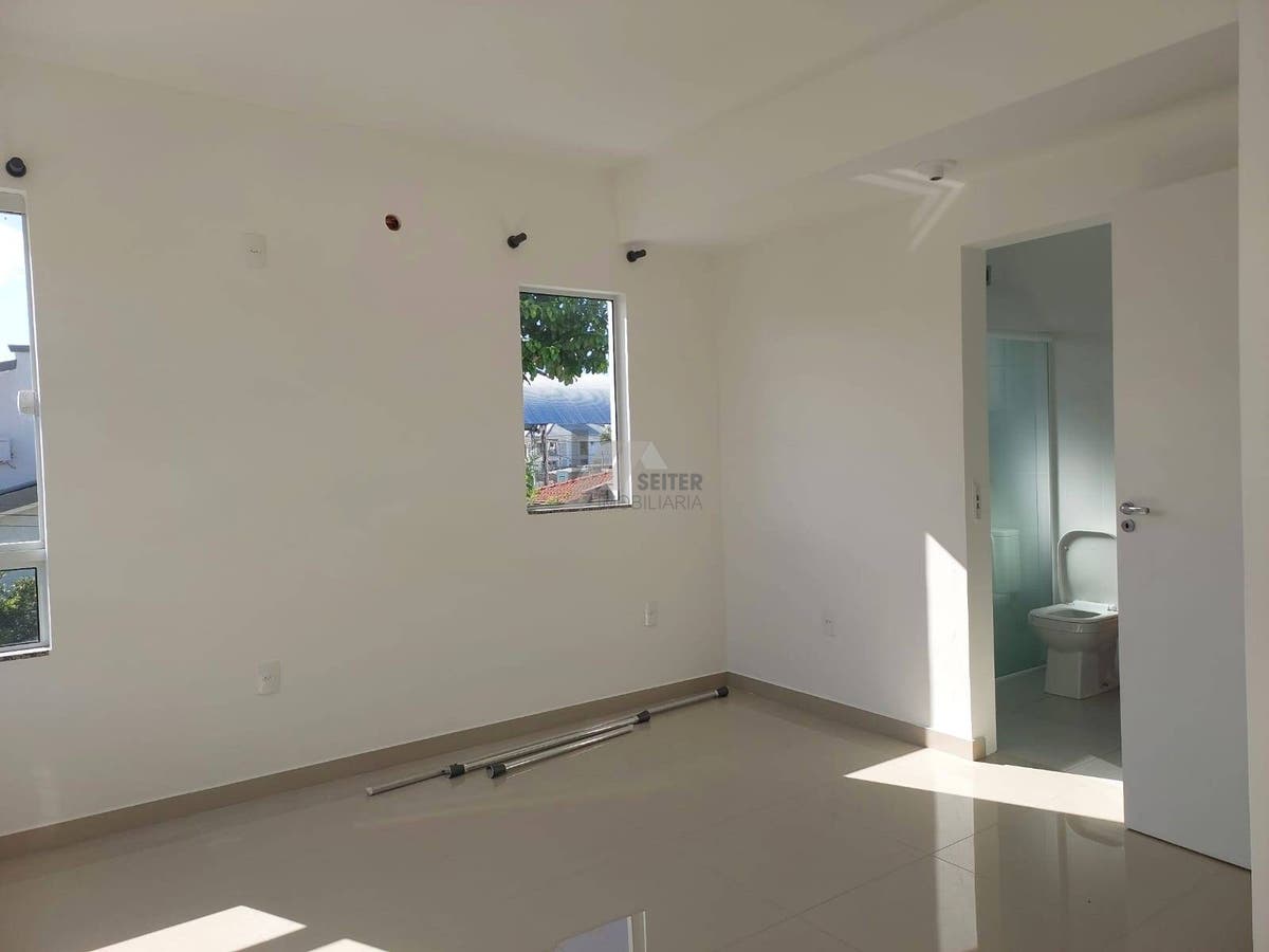 Casa a venda no Carianos Florianopolis